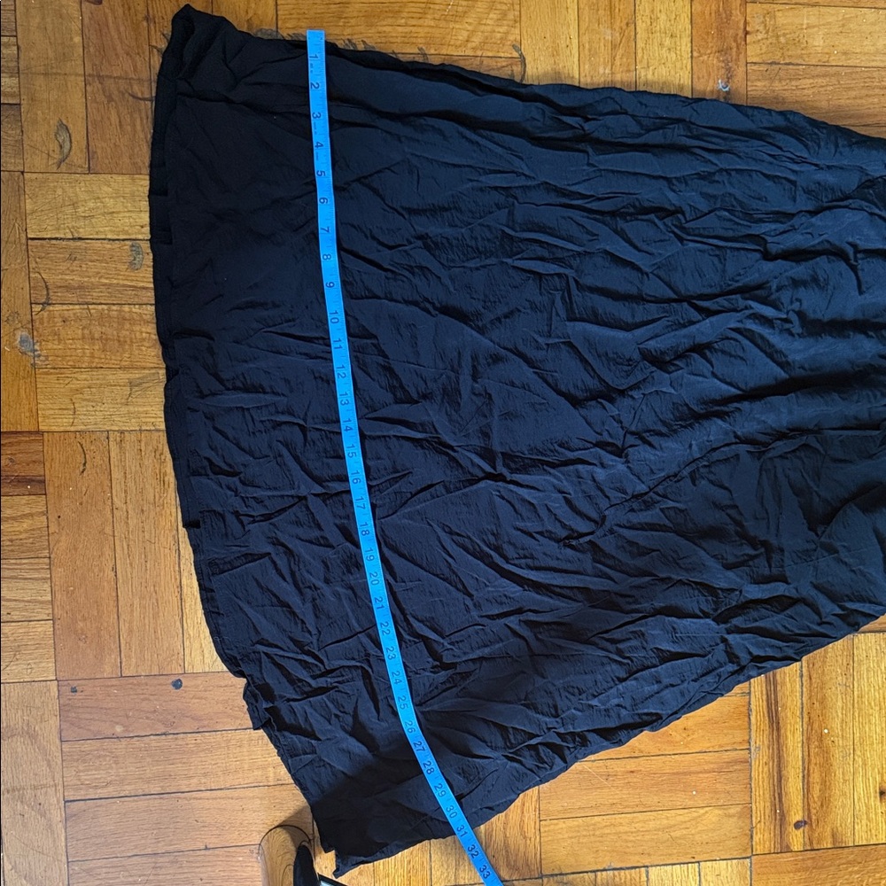 Chic Black Backless Maxi Dress - Picture 9 of 11